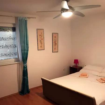 Apartman Kristina Apartmanház *